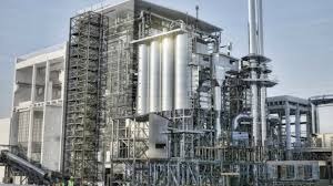 The image shows the Al Dhafra Waste-to-Energy Plant, Abu Dhabi’s first facility converting waste into renewable power.